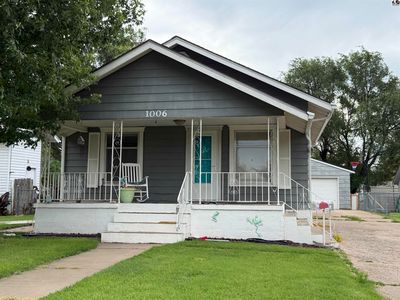 1006 Curtis St