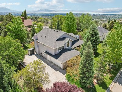 4282 N Churchill Dr