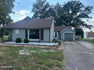 Property at 614 S Oakland St, Webb City, MO