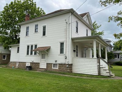 208 South 4TH Avenue