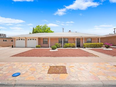 8321 Cielo Vista Dr