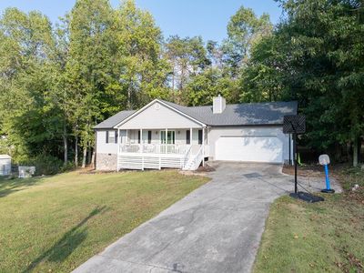 Property at 1684 Farley Dr, Tunnel Hill, GA