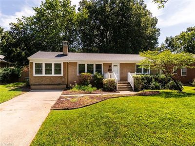 1527 Sherwood Dr