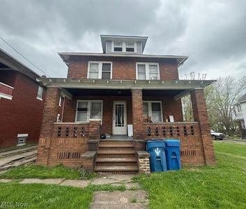 Property at 2394 Elyria Ave, Lorain, OH
