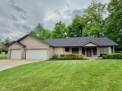 180 Oakbrook Dr