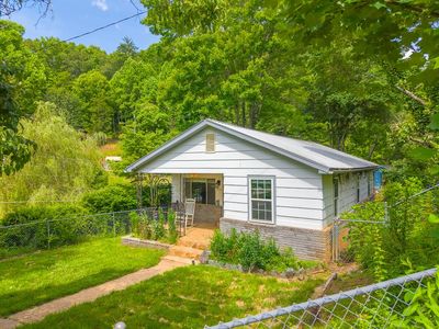 414 Dehart Cemetery Rd
