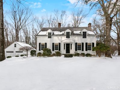 3674 Congress Street