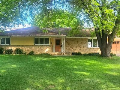 Property at 505 E 3rd St, Morris, MN