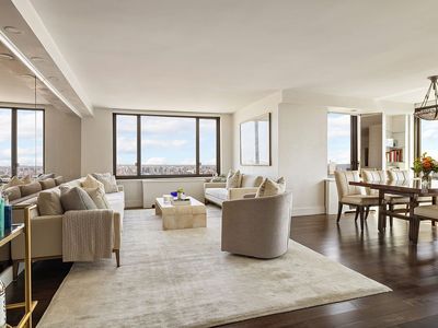 115 E 87th St APT 37E