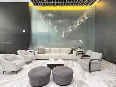 851 NE 1st Ave #1700