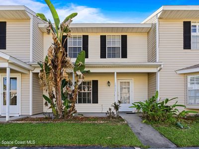 1917 Manor Dr NE