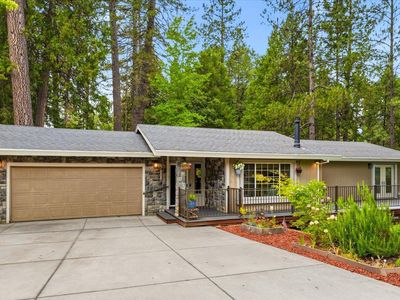 348 Clay St