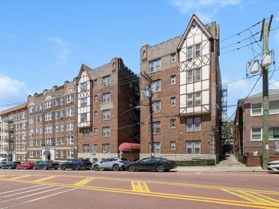 6015 Boulevard E APT 1B