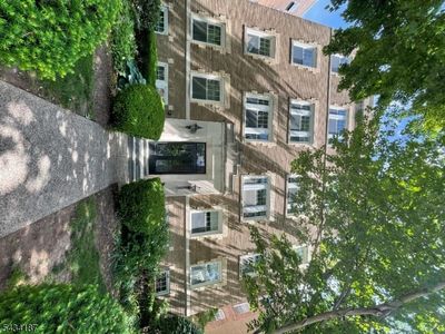 49 Park Ave BLDG 49 #42