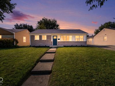 2808 Sangster Ave