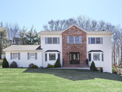 1 Mohawk Court
