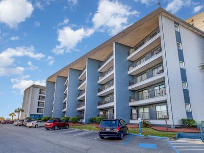 5905 South Kings Hwy. UNIT 518-B