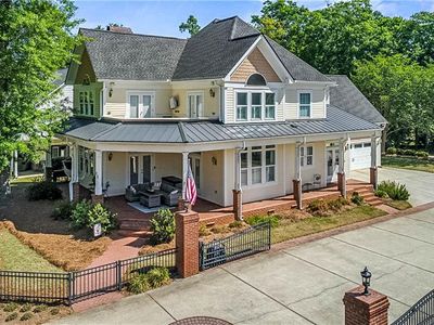 88 Sloan St