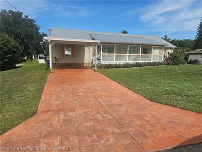1400 N Oak Ridge Dr
