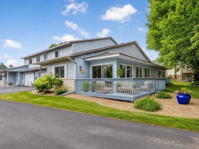 1154 Aston Cir