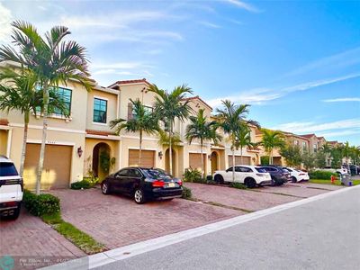9498 Glider Way