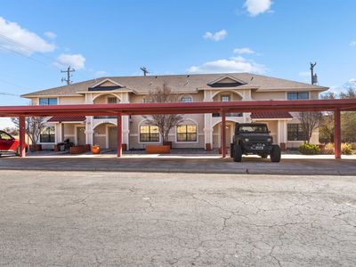 100 Ramon Cardenas Dr