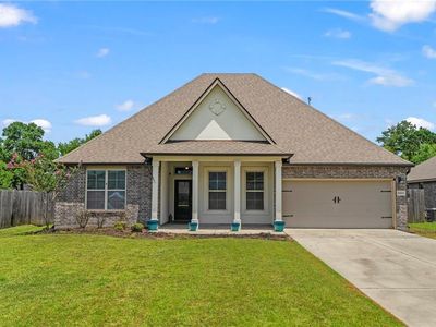16819 Highland Heights Dr
