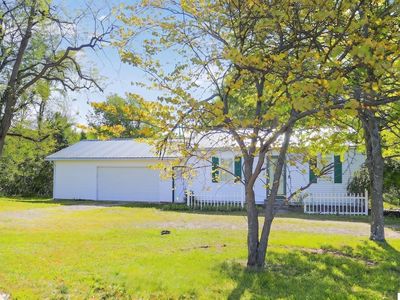Property at 14222 Monroe Mills Rd, Howard, OH