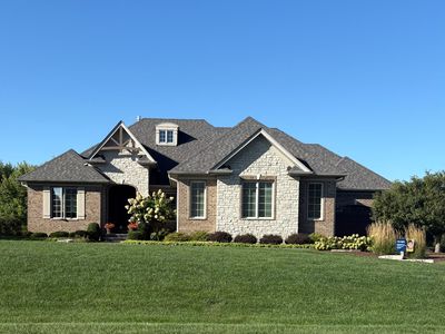 1854 W Forestview Dr