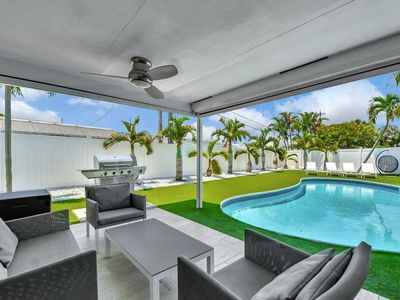 1920 NE 52nd Street