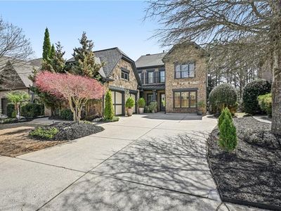 5030 Habersham Hills Dr