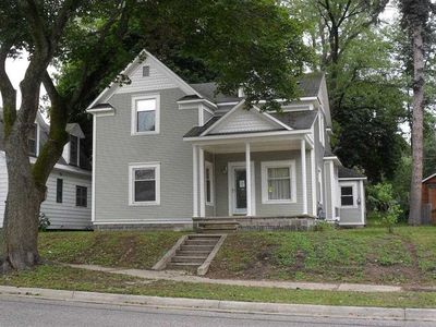 Property at 506 E River St, Cadillac, MI