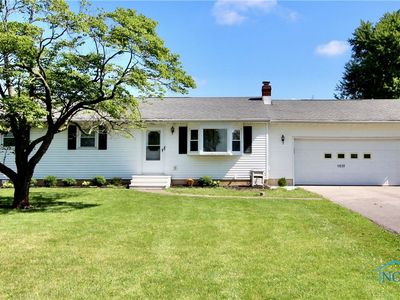 Property at 11232 Elm St, Dunbridge, OH