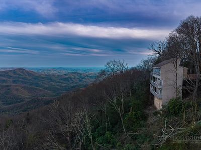 763 Gorge view Drive
