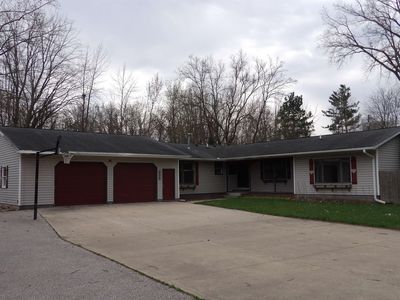 2844 Tupper Dr
