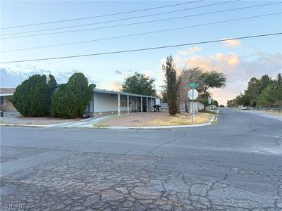 511 E Simkins Rd