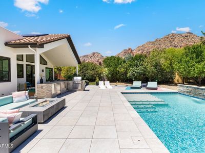 160 QUAIL HOLLOW Drive