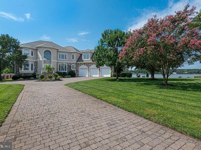 12301 Point View Rd