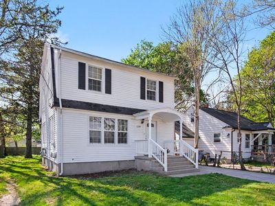 1219 Ball Ave NE