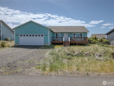 407 N Bel Air Loop SW