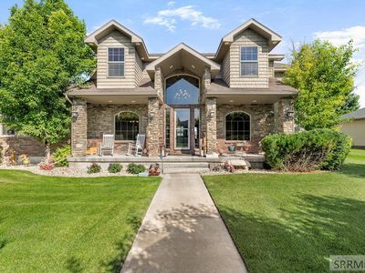 5095 Pevero Dr
