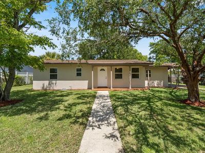 1524 Providence Blvd