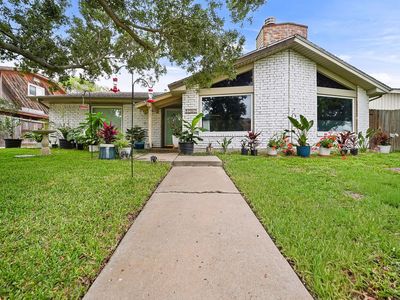 1504 Skyline Dr