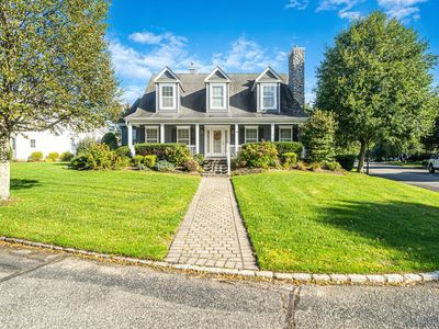 29 Golden Spruce Drive