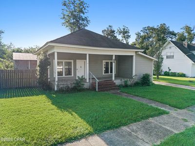 Property at 633 3rd St, Chipley, FL