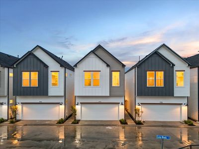 1910 Luna Woods Ln