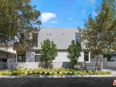 3808 College Ave #1