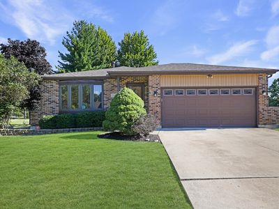 1447 Comanche Dr
