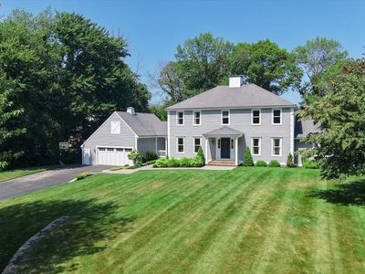35 Satuit Meadow Ln
