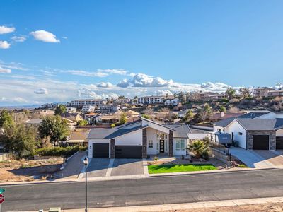 1819 W 740th Cir S